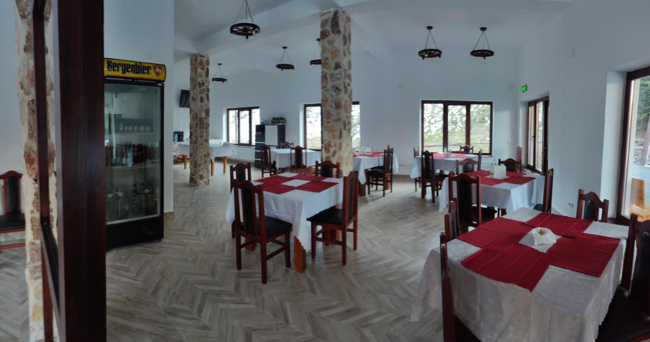 Pensiunea Trei Brazi Arieşeni Εξωτερικό φωτογραφία